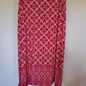Red/white border print skirt